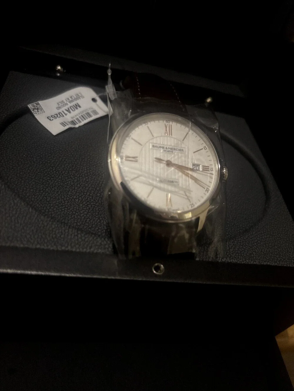 NWT BAUME & MERCIER BROWN LEATHER WATCH